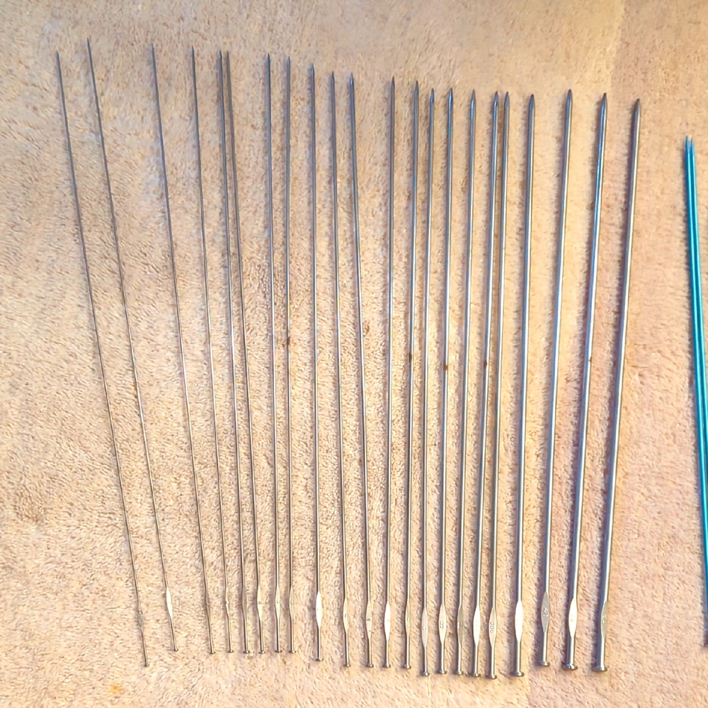 Vintage Knitting Needles